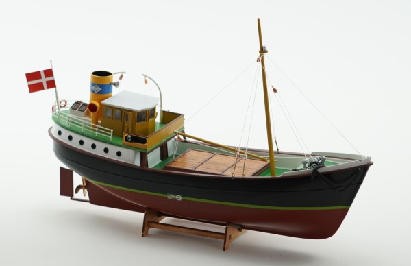 Coastal Freighter Carli Kit