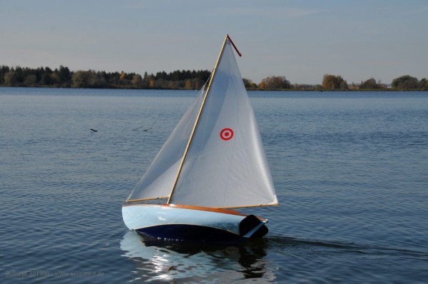 Bullseye Sailing Boat